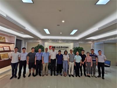 省房协法专委召开增补委员后首次工作会议
