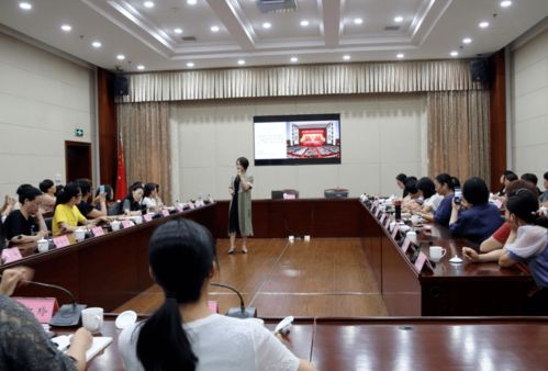 泽大动态 李佳律师应邀为金华市金东区妇联干部开展专题内训